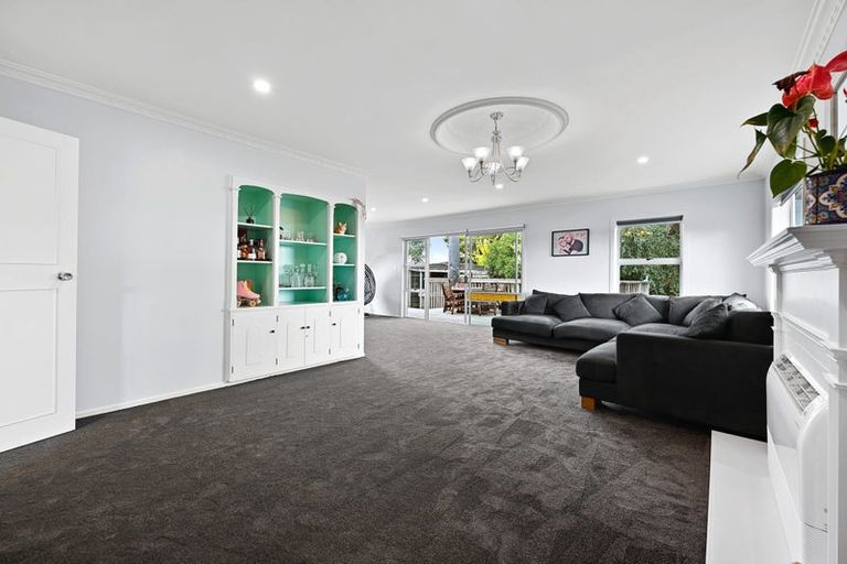 Photo of property in 12 Resthill Crescent, Glenview, Hamilton, 3206