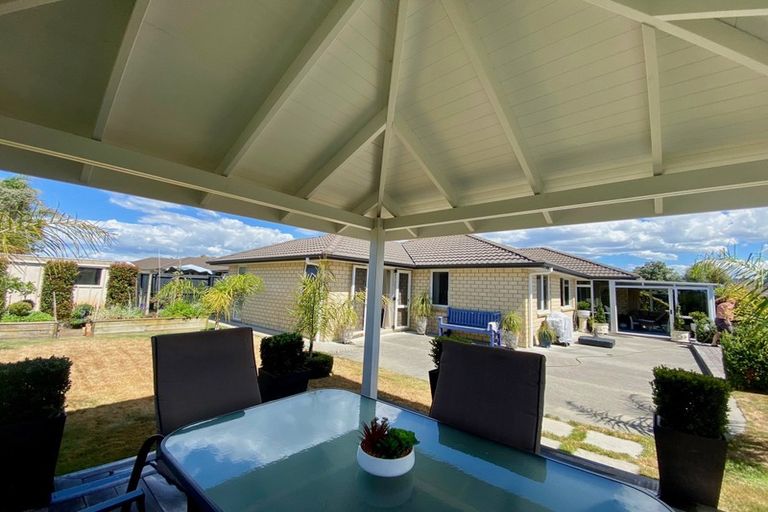 Photo of property in 77 Doncaster Drive, Papamoa Beach, Papamoa, 3118