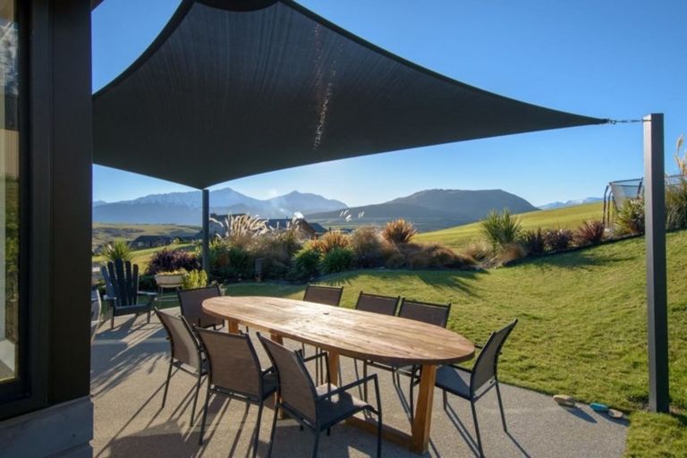 Photo of property in 82 Jacks Point Rise, Jacks Point, Queenstown, 9371