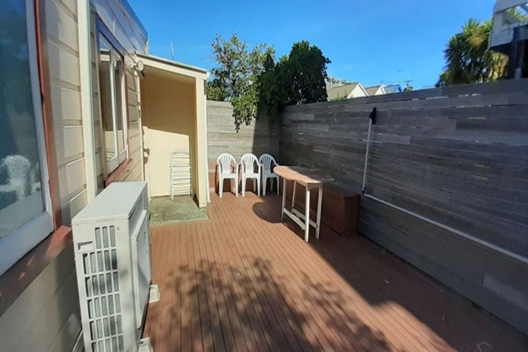 Photo of property in 1-3 Mudges Terrace, Newtown, Wellington, 6021