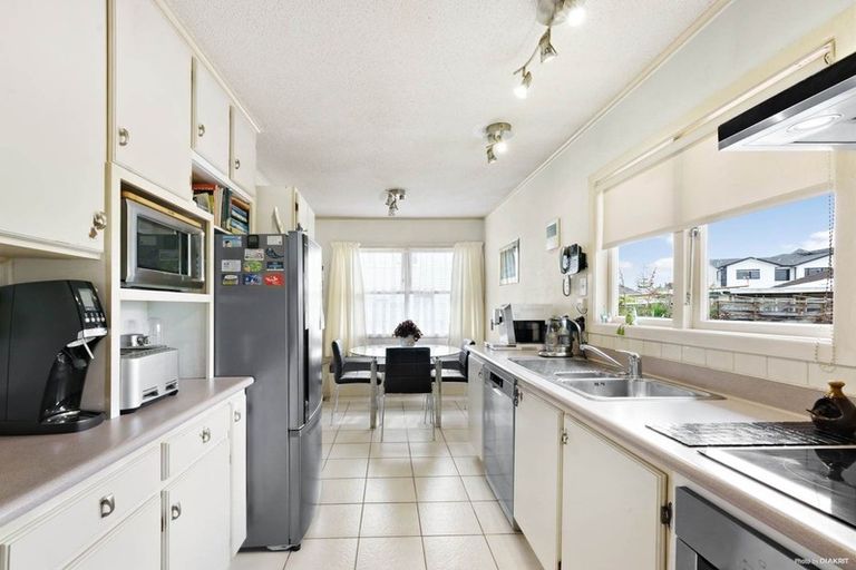 Photo of property in 21 Cheviot Street, Mangere East, Auckland, 2024