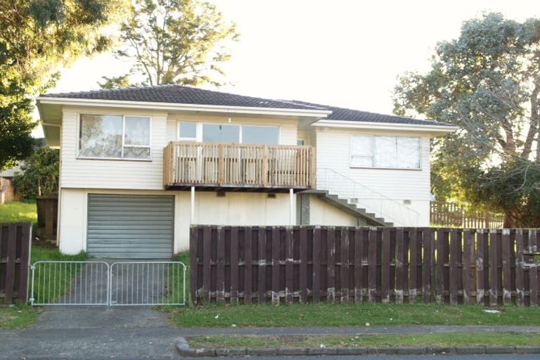 Photo of property in 18 Mckinstry Avenue, Mangere East, Auckland, 2024