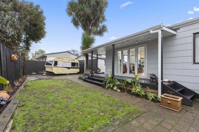 Photo of property in 6b Kaimai Place, Hairini, Tauranga, 3112