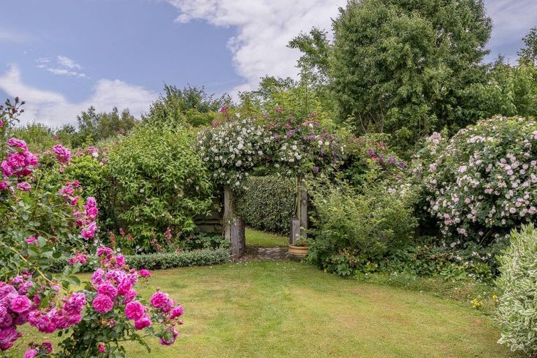 Photo of property in 1852 North Eyre Road, West Eyreton, Rangiora, 7475