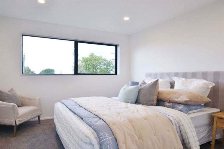 Photo of property in 46b Willerton Avenue, New Lynn, Auckland, 0600