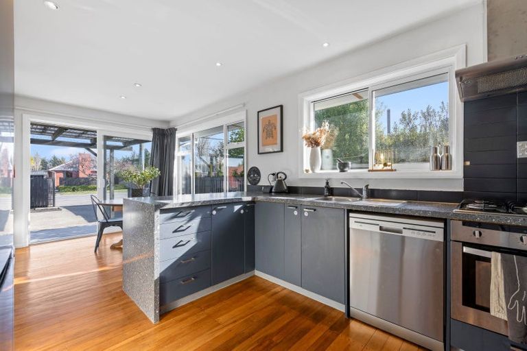 Photo of property in 124 Cavendish Road, Casebrook, Christchurch, 8051