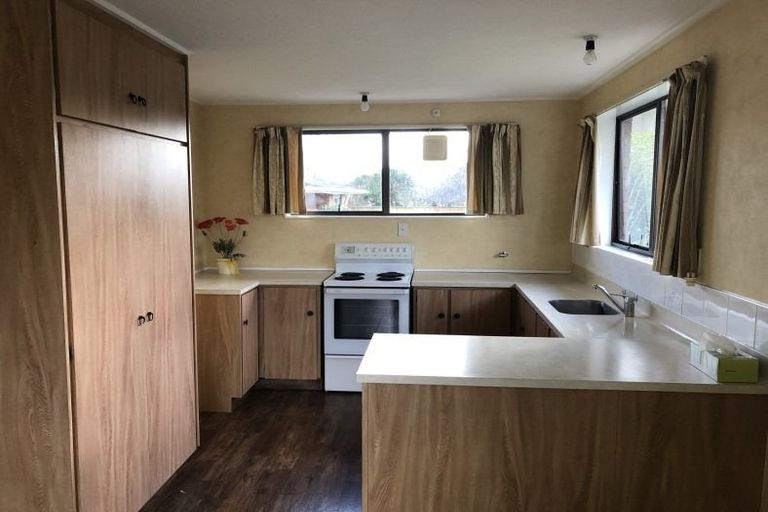 Photo of property in 22 Chippendale Crescent, Highbury, Palmerston North, 4412