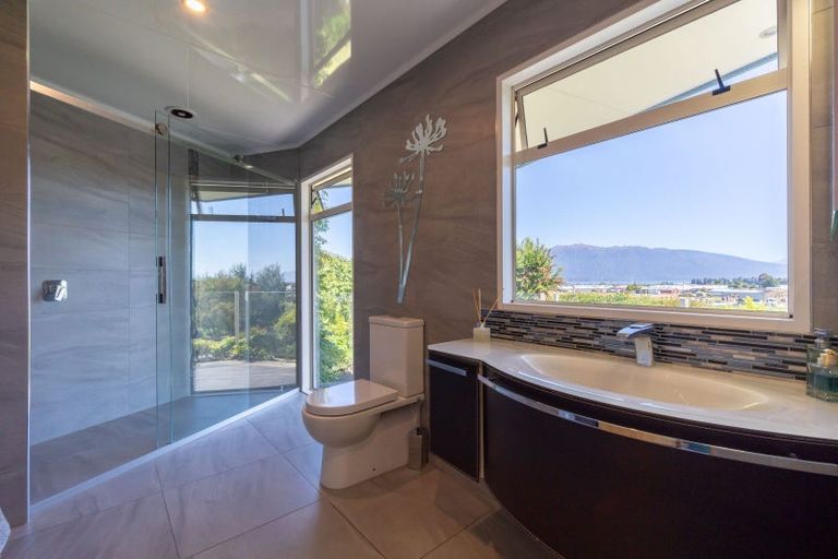 Photo of property in 73 Sandy Brown Road, Te Anau, 9679