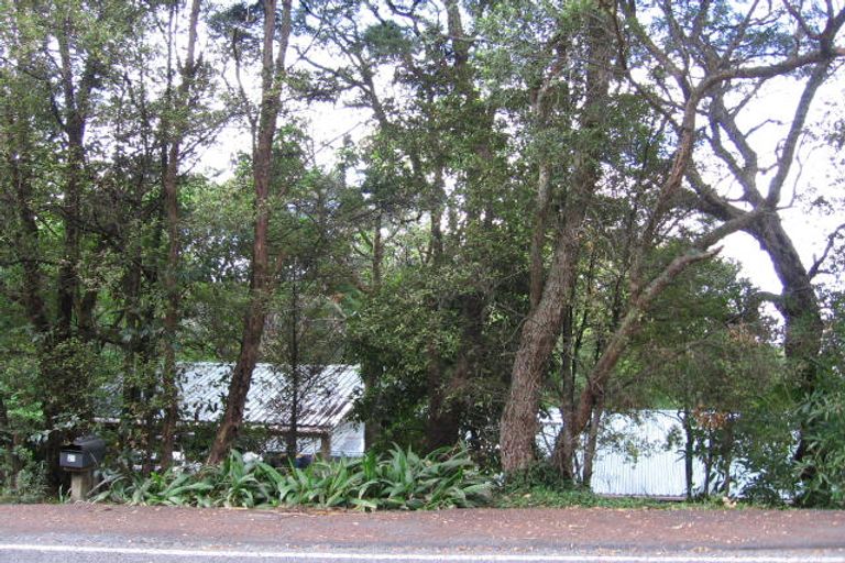 Photo of property in 21 Wood Bay Road, Titirangi, Auckland, 0604