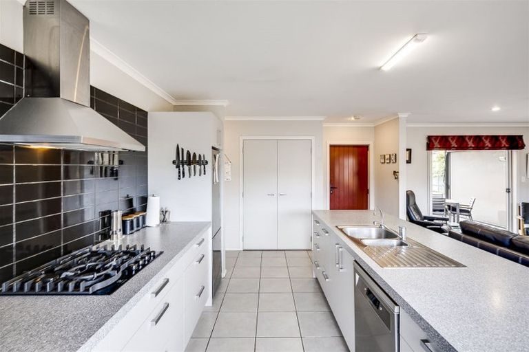 Photo of property in 103a Main Rd Clive, Clive, 4102