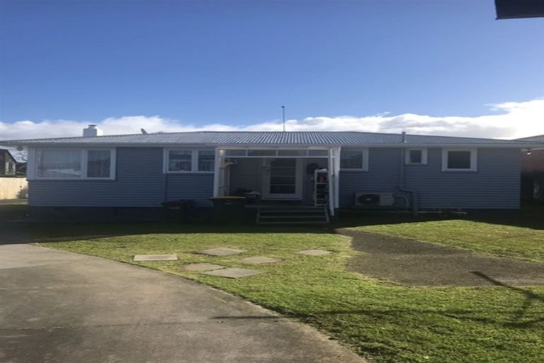 Photo of property in 28 Greenmeadows Avenue, Manurewa East, Auckland, 2102