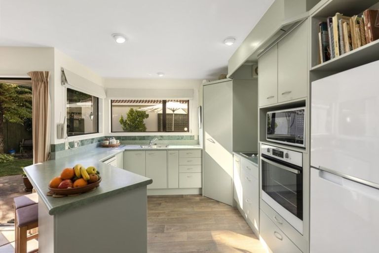 Photo of property in 1/139 Knights Road, Hutt Central, Lower Hutt, 5010