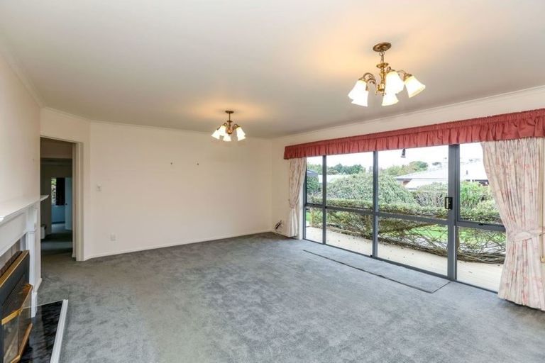 Photo of property in 90 Barrett Road, Whalers Gate, New Plymouth, 4310