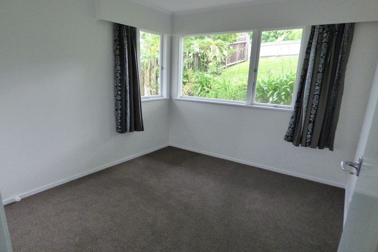 Photo of property in 3 Hilling Street, Titirangi, Auckland, 0604