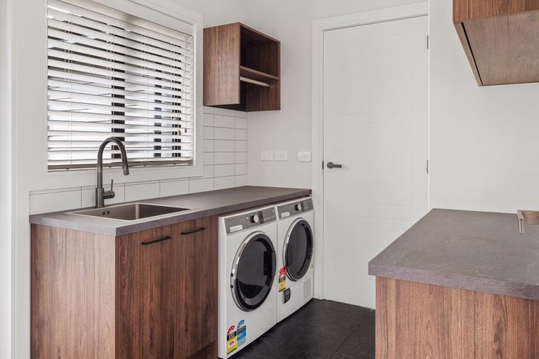 Photo of property in 16 Walnut Lane, Nukuhau, Taupo, 3330