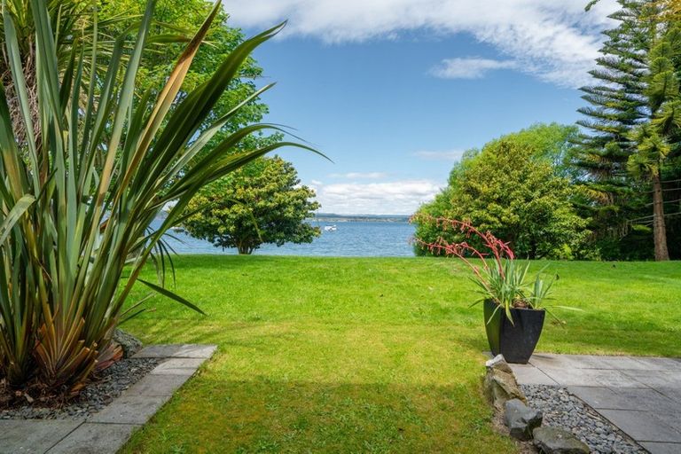 Photo of property in 26 Alberta Street, Acacia Bay, Taupo, 3330