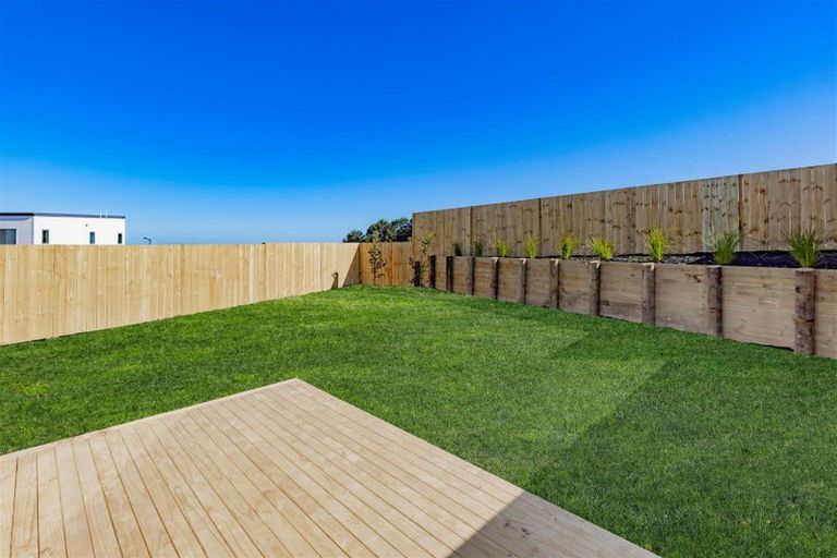 Photo of property in 10b Kotahitanga Street, Papakura, 2110