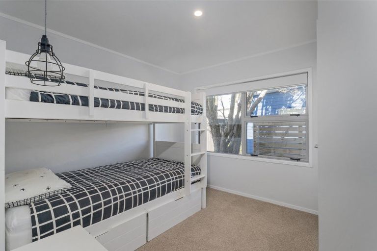 Photo of property in 127 The Fairway, Matarangi, Whitianga, 3592