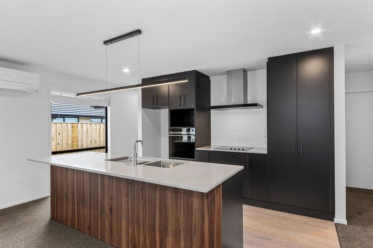 Photo of property in 6a Yates Place, Amberley, 7410