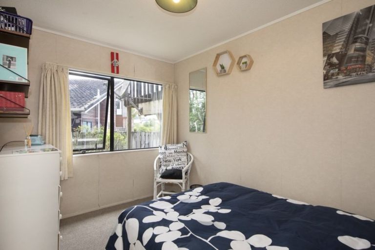 Photo of property in 1/105 Moa Road, Point Chevalier, Auckland, 1022