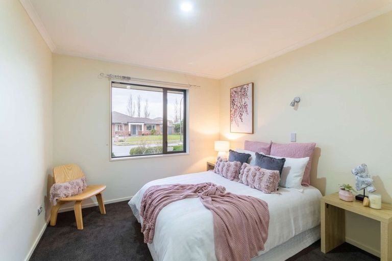Photo of property in 5 Baltic Place, Northwood, Christchurch, 8051