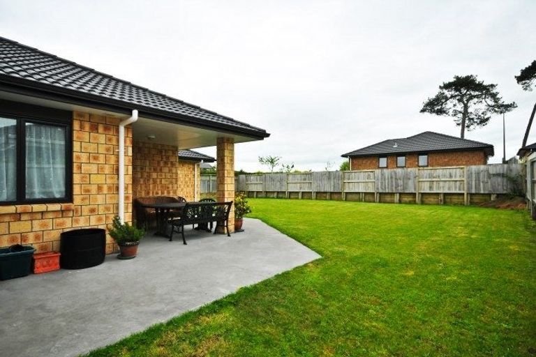 Photo of property in 111 Barrington Drive, Huntington, Hamilton, 3210