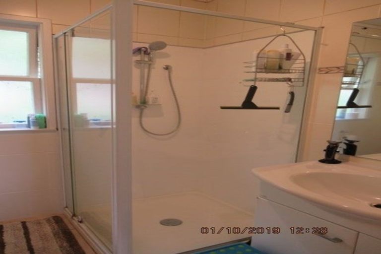 Photo of property in 151 Browns Bay Road, Browns Bay, Auckland, 0630