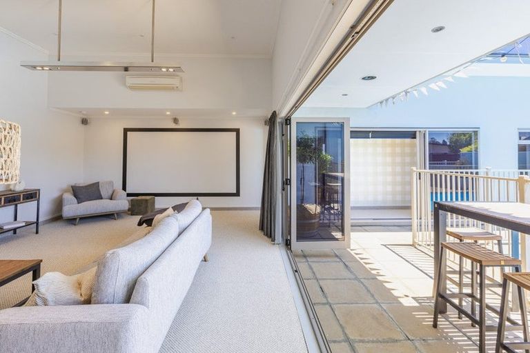 Photo of property in 35 Pinotage Drive, Greenmeadows, Napier, 4112