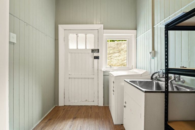 Photo of property in 37 Skibo Street, Kew, Dunedin, 9012