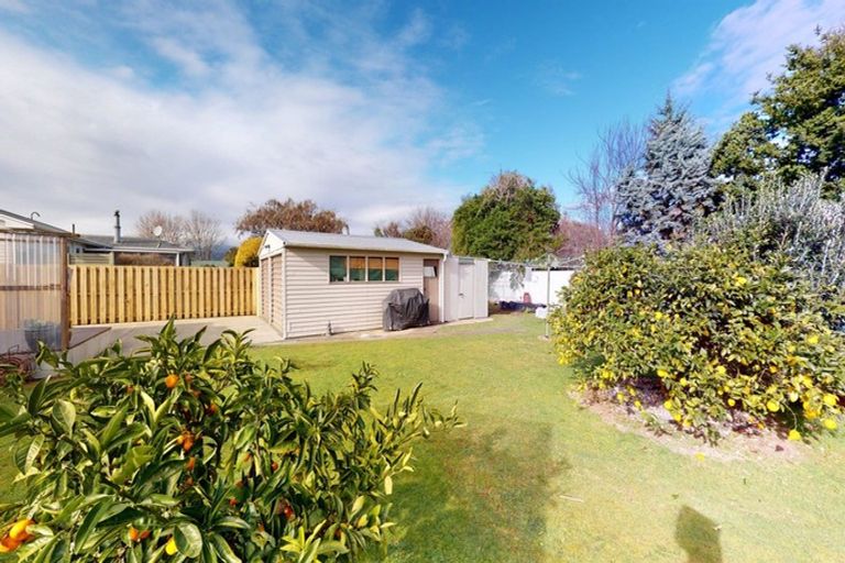 Photo of property in 49 Graham Street, Levin, 5510