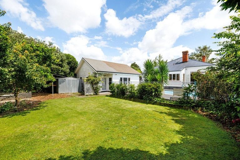 Photo of property in 41 Queen Street, Cambridge, 3434