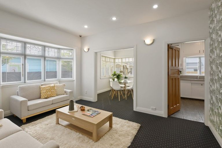 Photo of property in 162 Clarence Street, Riccarton, Christchurch, 8011