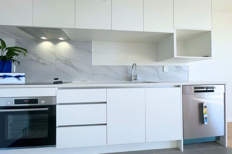 Photo of property in 104/318 Wairau Road, Glenfield, Auckland, 0629