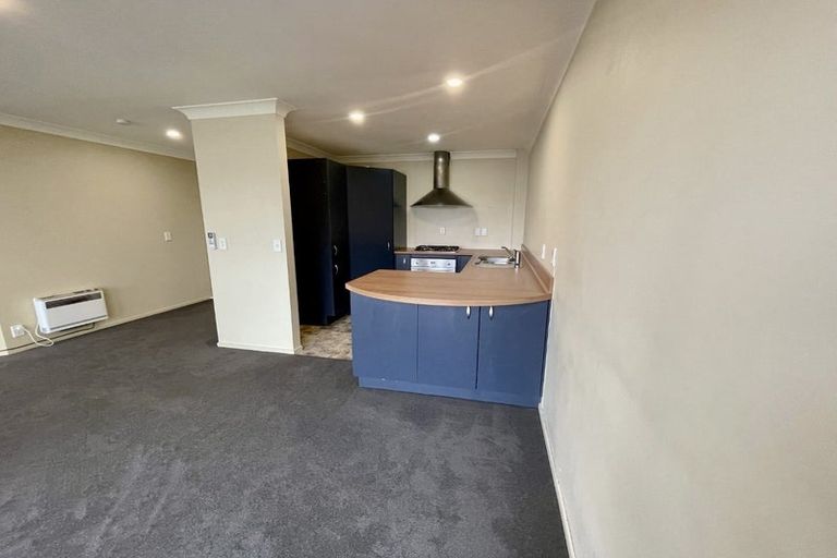 Photo of property in 13 Birkhall Grove, Strathmore Park, Wellington, 6022