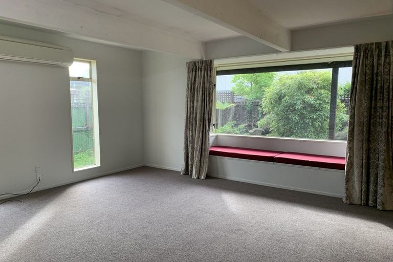 Photo of property in 1/15 Memorial Avenue, Ilam, Christchurch, 8053