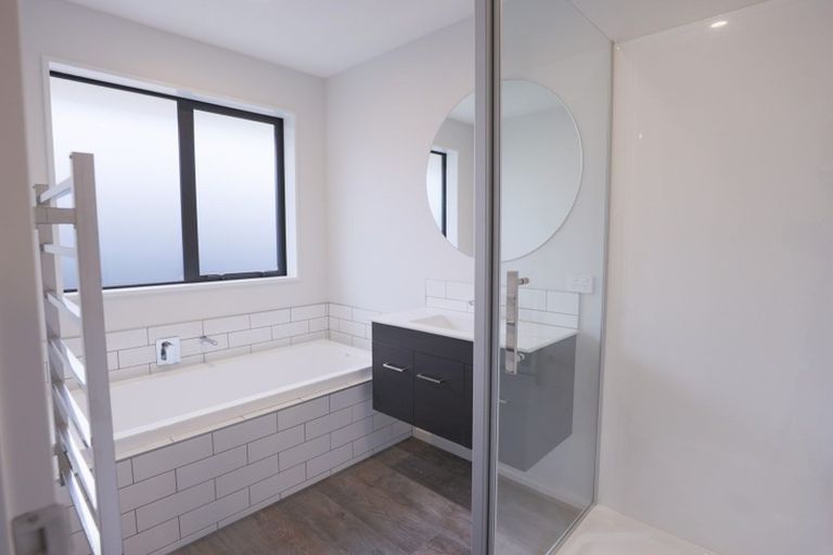 Photo of property in 5 Witte Street, Woodend, 7610