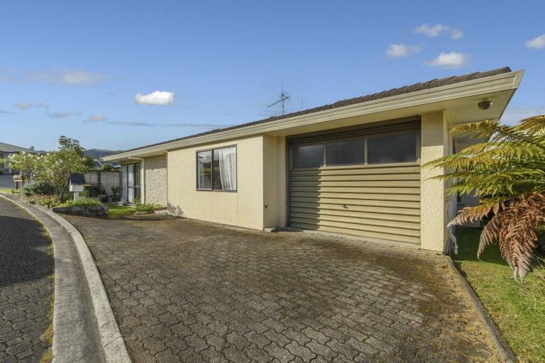 Photo of property in 4 Edith Way, Matua, Tauranga, 3110
