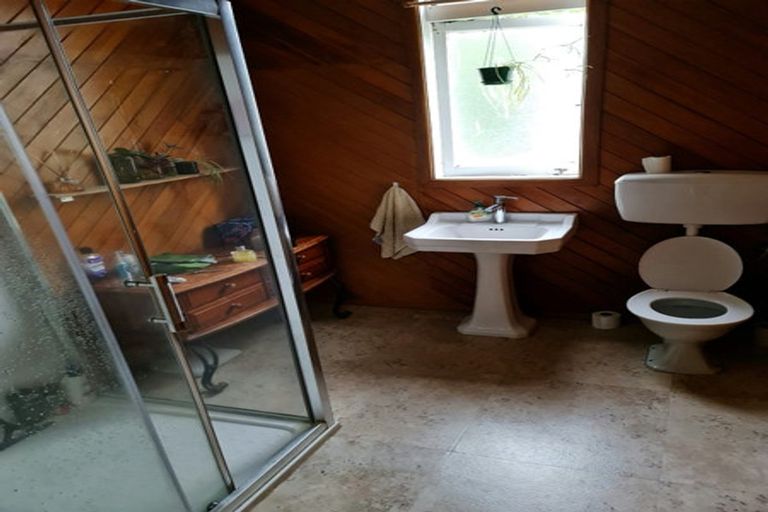 Photo of property in 310 West Coast Road, Glen Eden, Auckland, 0602