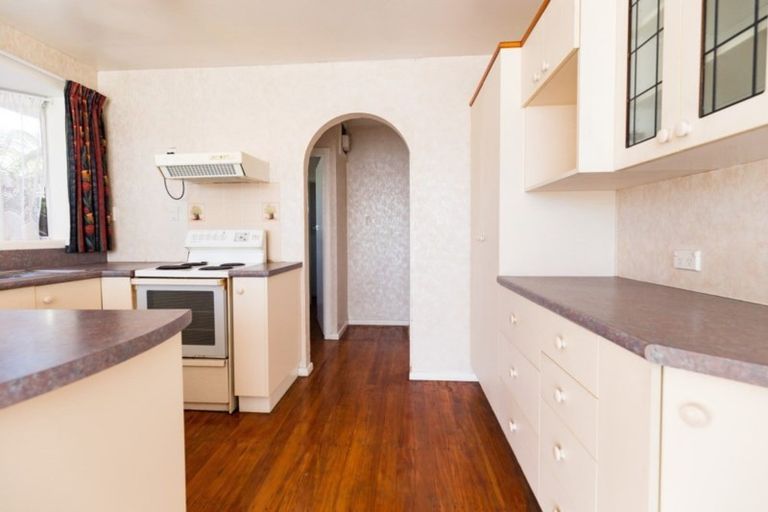 Photo of property in 43 Skerten Avenue, Hornby, Christchurch, 8042