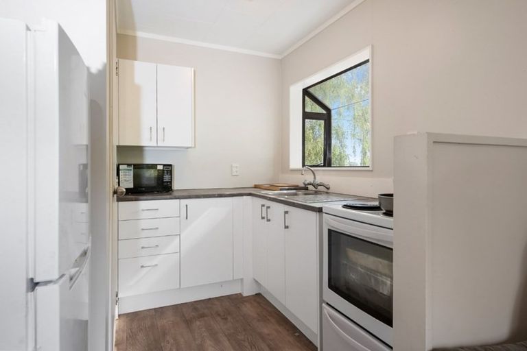 Photo of property in 20 Beech Place, Owhata, Rotorua, 3010