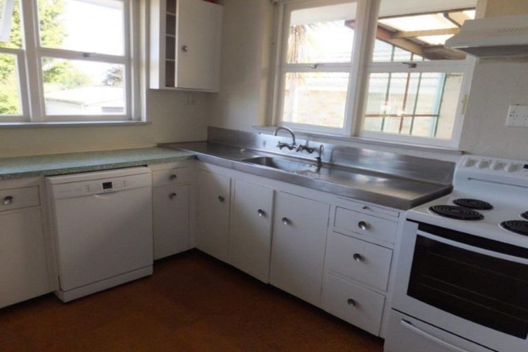 Photo of property in 25 Kakanui Avenue, Hillcrest, Hamilton, 3216