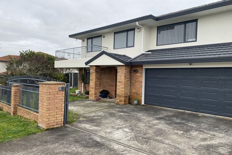 Photo of property in 11 Vireya Court, Goodwood Heights, Auckland, 2105