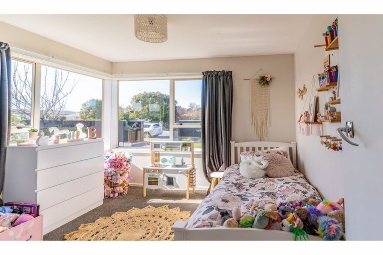Photo of property in 15 Belmont Street, Avondale, Christchurch, 8061