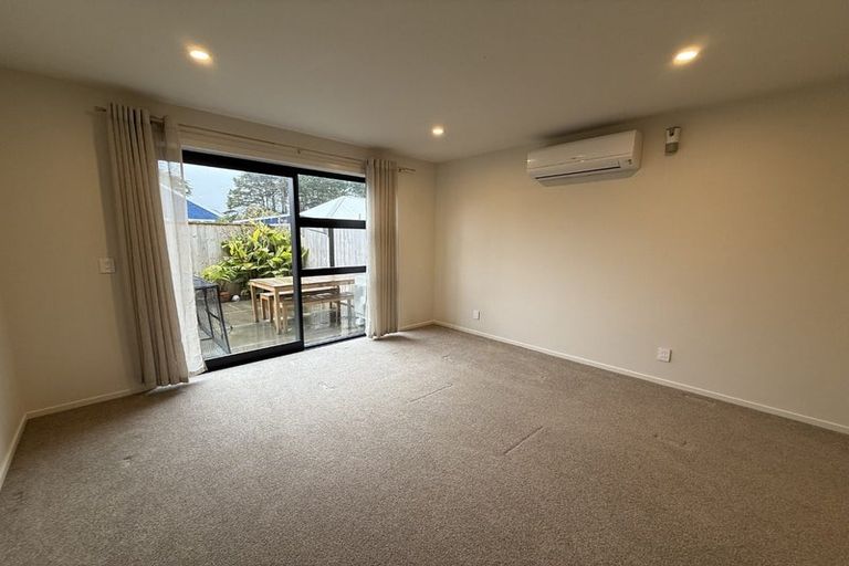 Photo of property in 2/35 Sladden Street, Naenae, Lower Hutt, 5011
