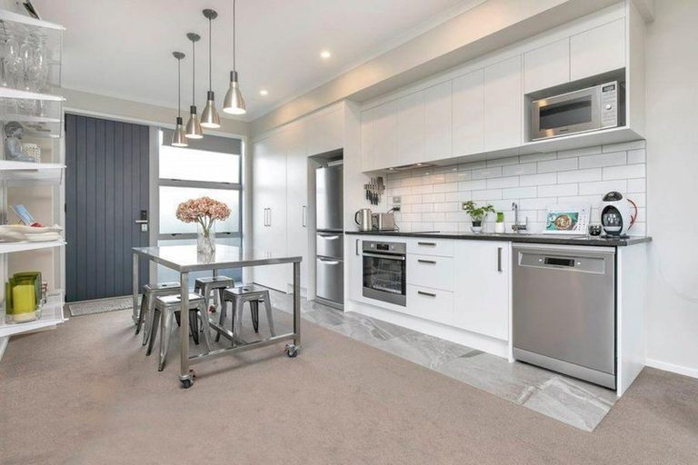 Photo of property in 24 Rangihina Road, Hobsonville, Auckland, 0616