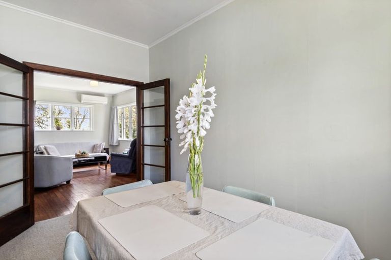 Photo of property in 325 Lake Road, Hauraki, Auckland, 0622