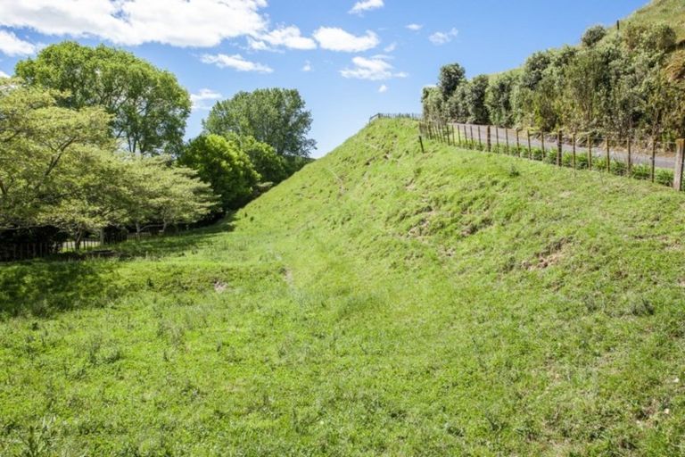 Photo of property in 665b State Highway 2 West, Pikowai, Matata, 3194