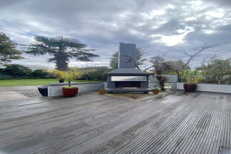 Photo of property in 1008 Caroline Road, Mayfair, Hastings, 4122