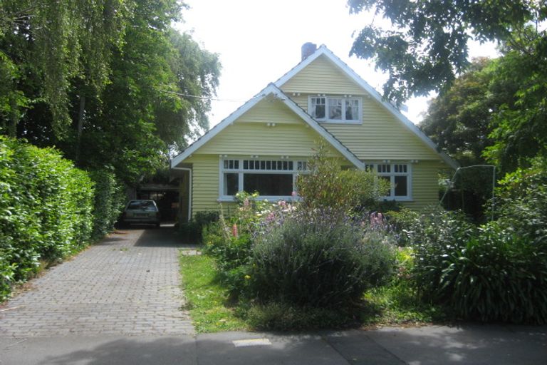 Photo of property in 39 Norwood Street, Beckenham, Christchurch, 8023