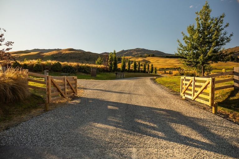 Photo of property in 3 Station Rise, Dalefield, 9371